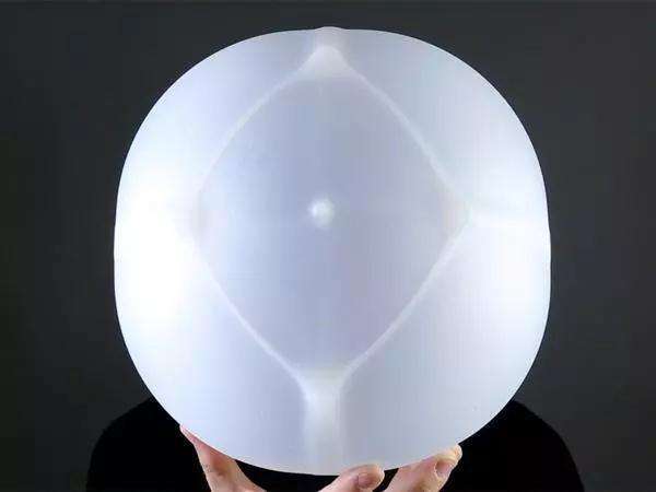 荣事达智能灯饰加盟丨快速液体3D打印技术创建灯具仅需几分钟